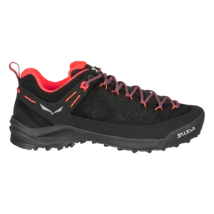 Boty Salewa Wildfire Leather dámské Black/Fluo Coral